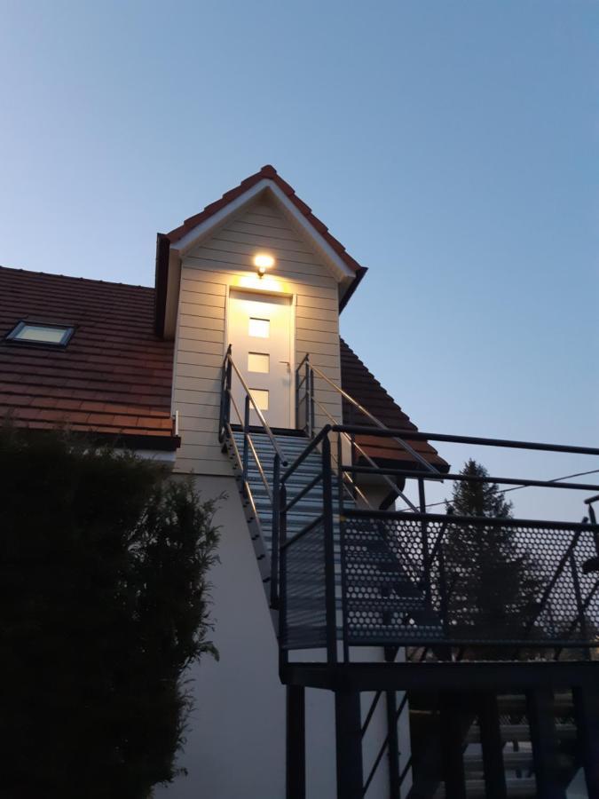 Studio Cosy Spacieux Lumineux Avec Terrasse Vezelois Экстерьер фото