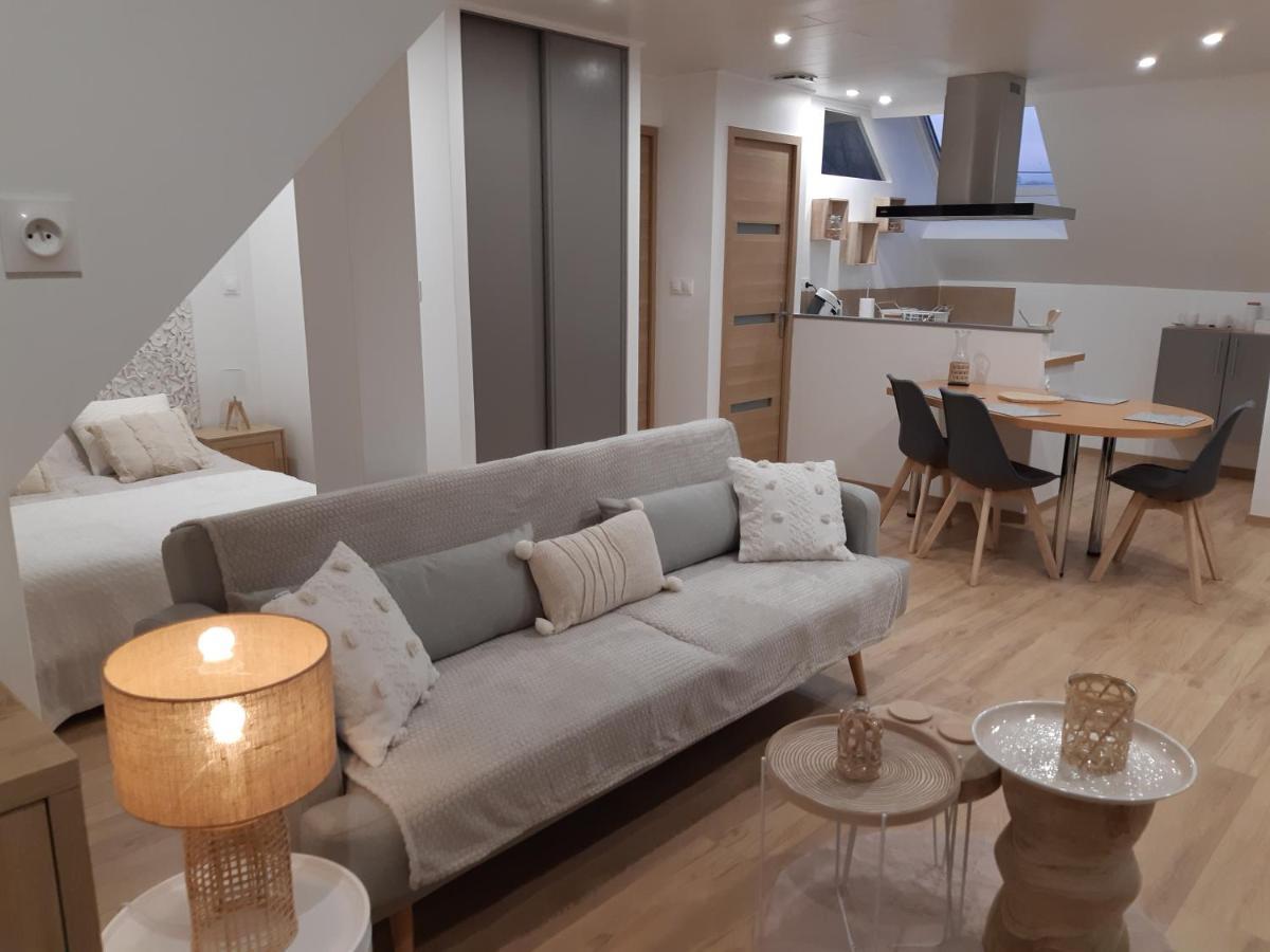 Studio Cosy Spacieux Lumineux Avec Terrasse Vezelois Экстерьер фото